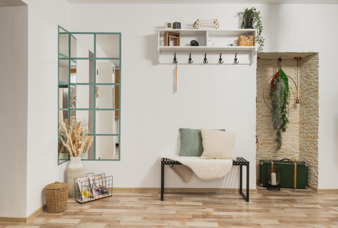 Cozee Studio - In Inima Brasovului Екстериор снимка