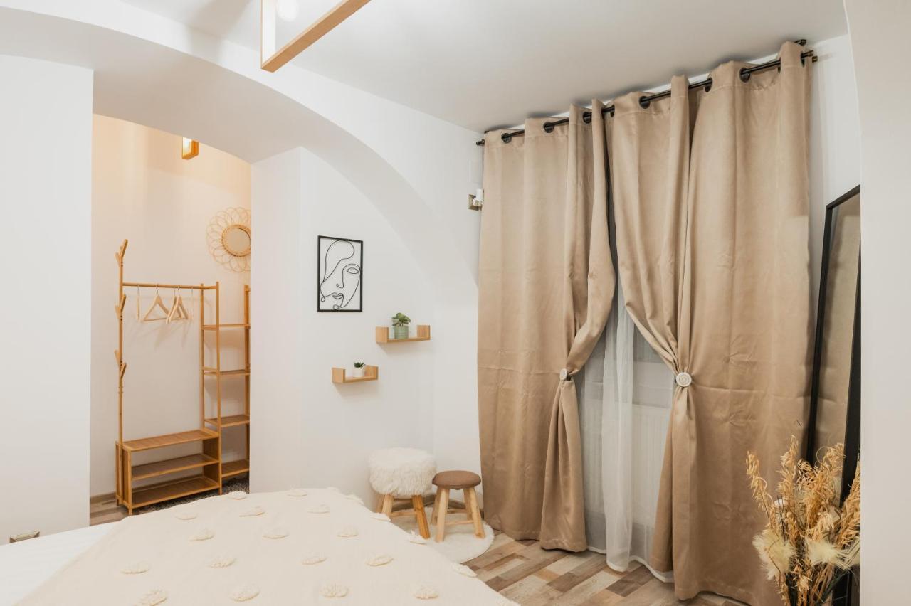 Cozee Studio - In Inima Brasovului Екстериор снимка